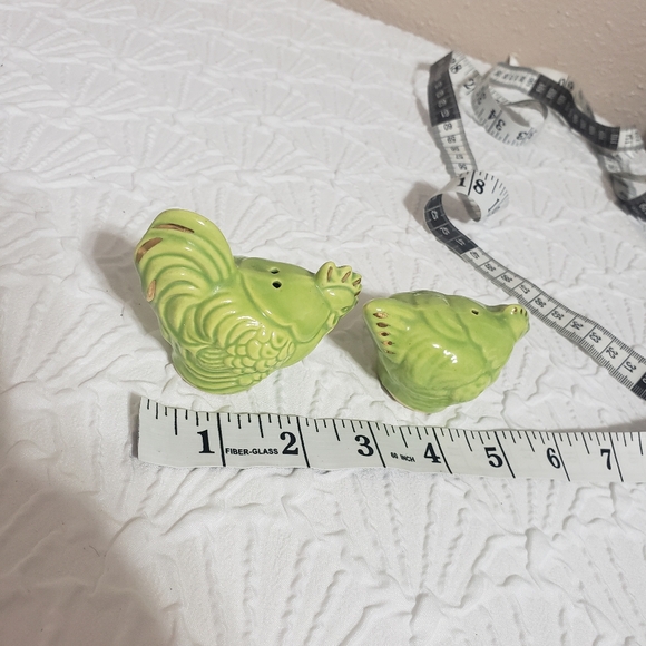 VTG MCM Rooster and hen salt & pepper Shakers,  no plugs/stoppers - Picture 5 of 5